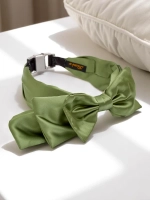 тъмнозелено