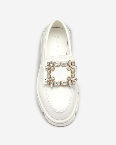 OUTLET Бели дамски мокасини със златен орнамент Coriol - Обувки