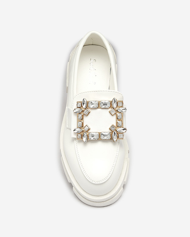 OUTLET Бели дамски мокасини със златен орнамент Coriol - Обувки